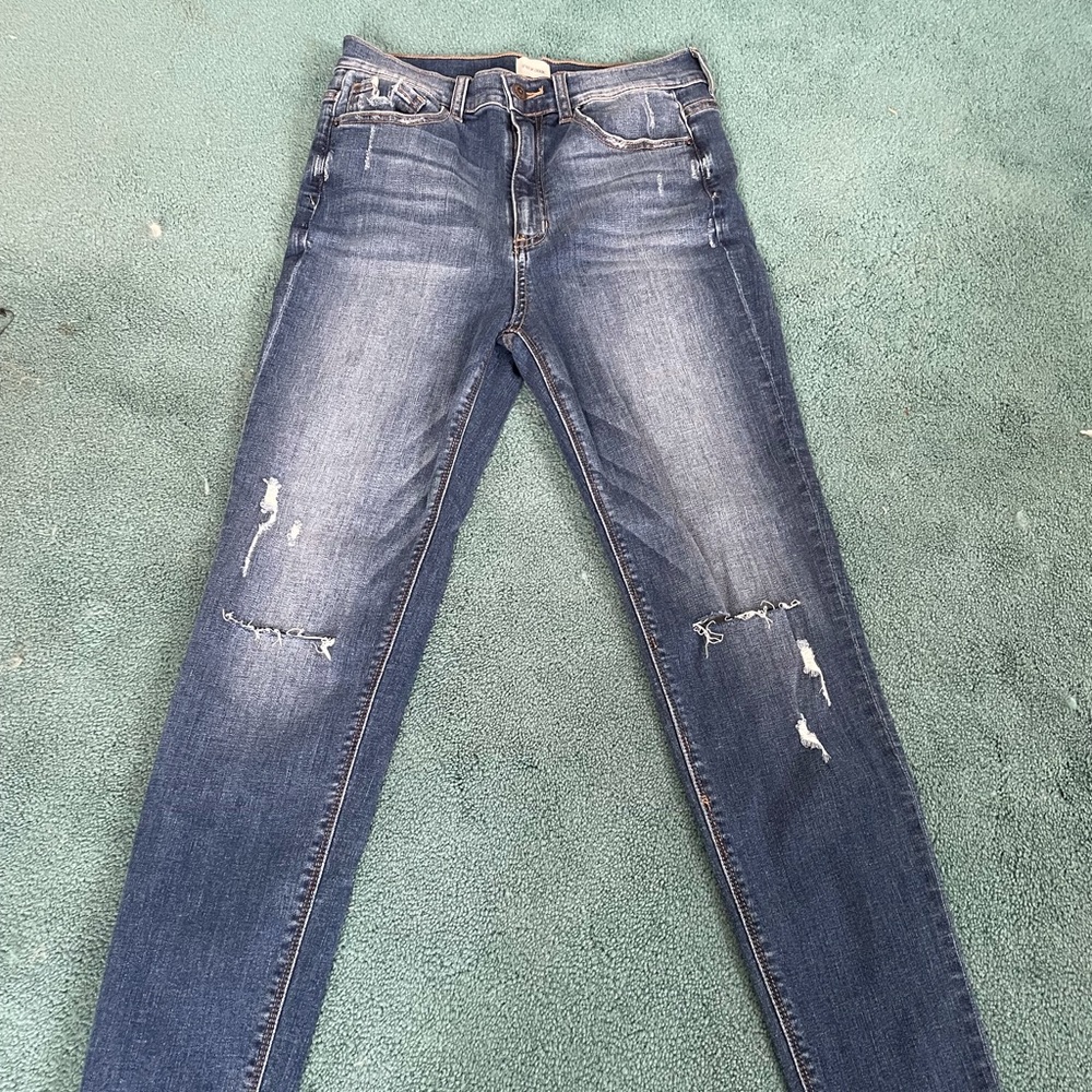 Sneakpeak High Rise Jeans